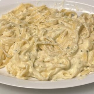 Fettuccine Alfredo
